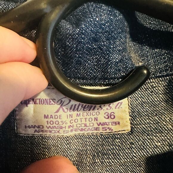 Denim 1970’s Embroidered Jacket Made in Mexico with belt Sz S - Picture 7 of 10